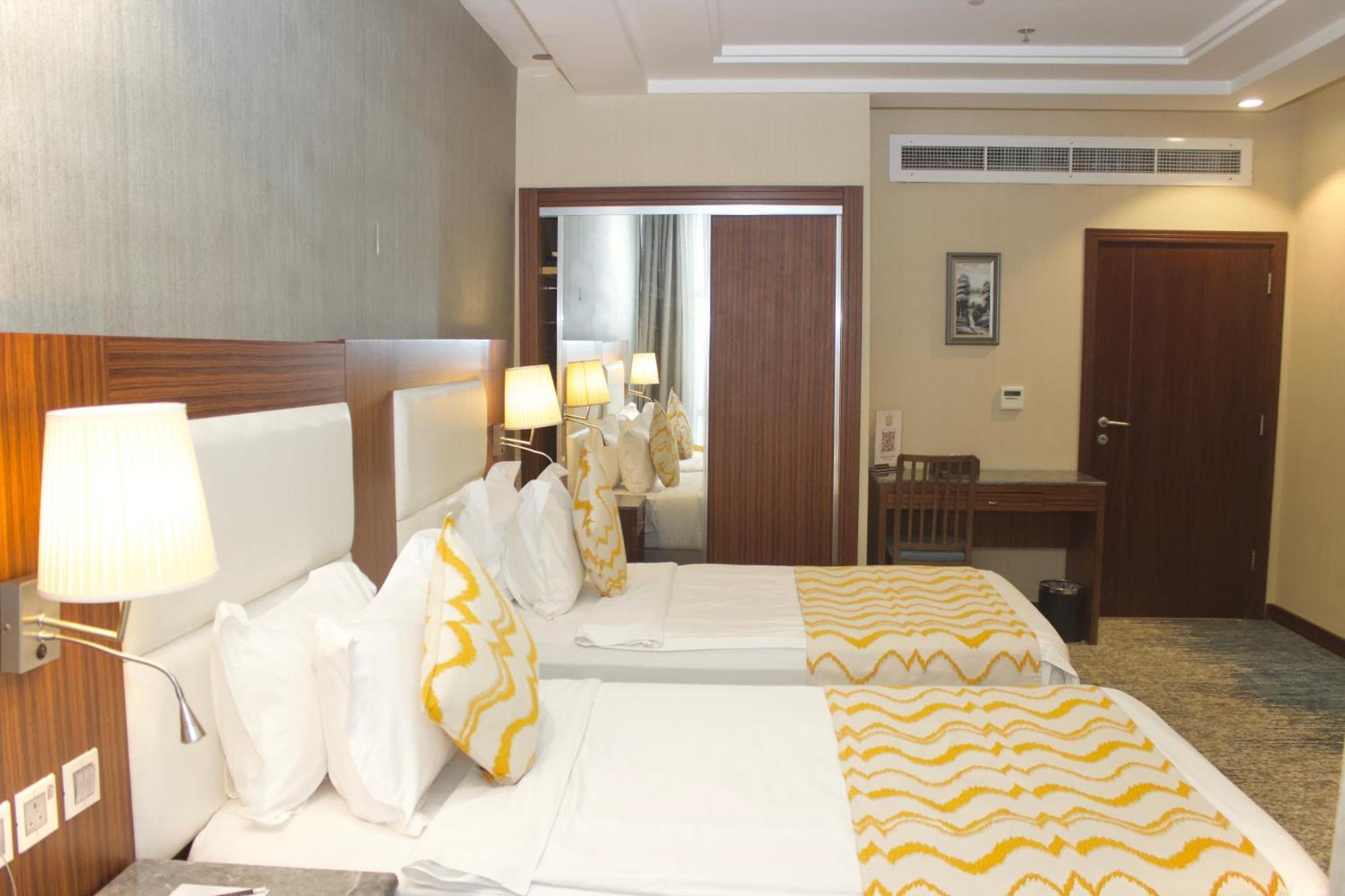 Taj Al Worood Hotel Jeddah Exterior photo