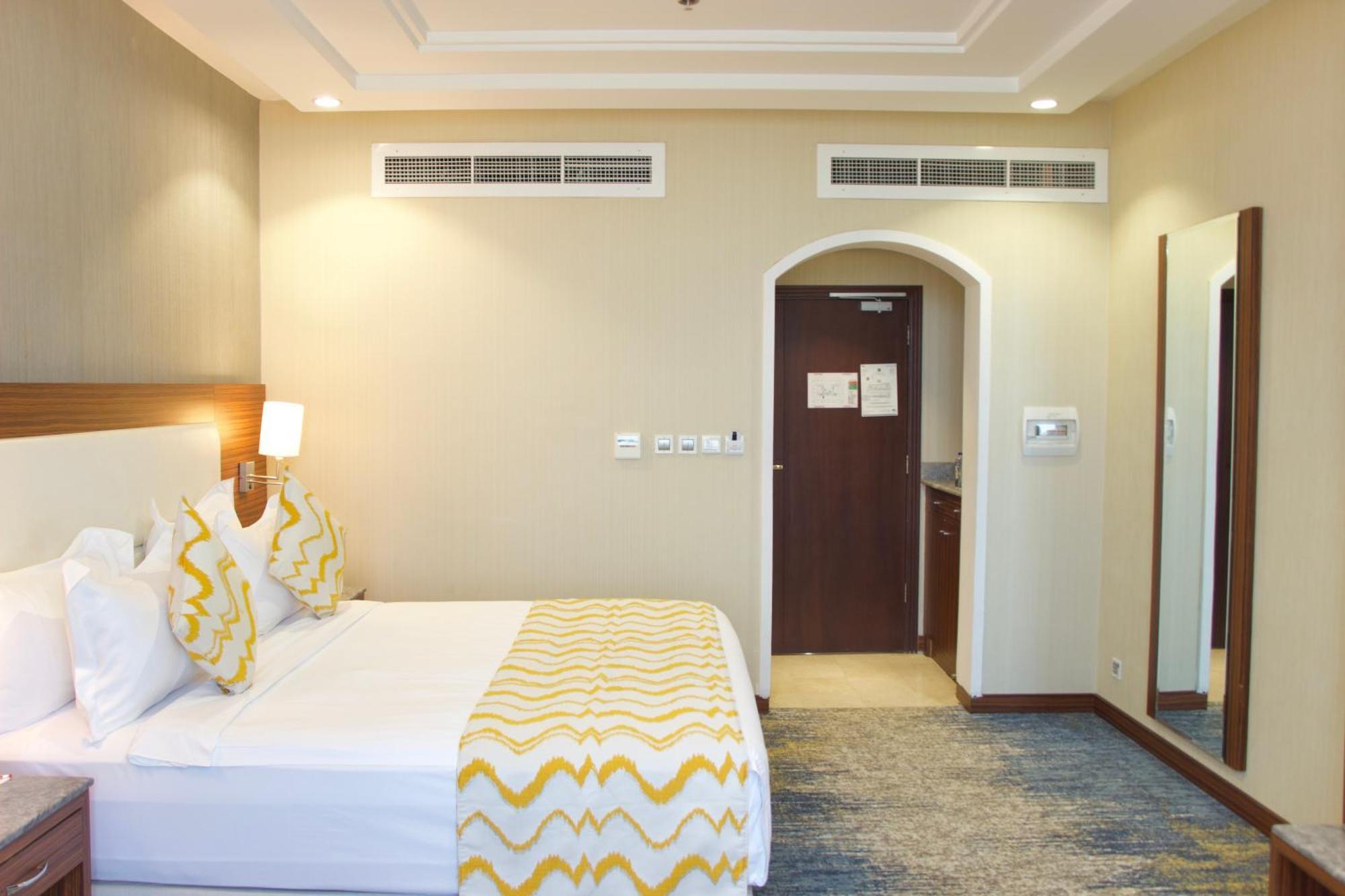 Taj Al Worood Hotel Jeddah Exterior photo